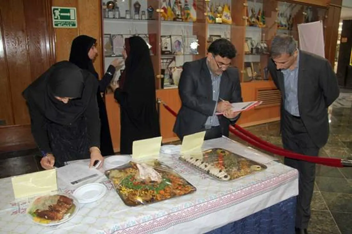 همایش ایمنی و بهداشت مواد غذایی در بندر امام خمینی