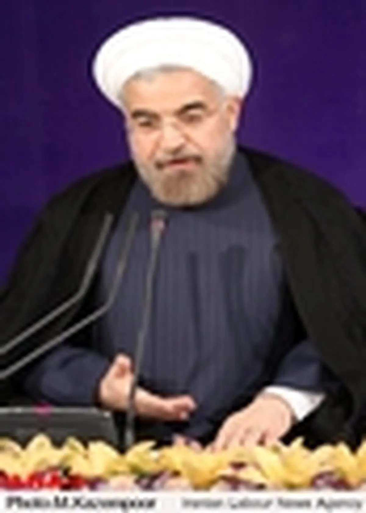 نشست خبری روحانی آغاز شد