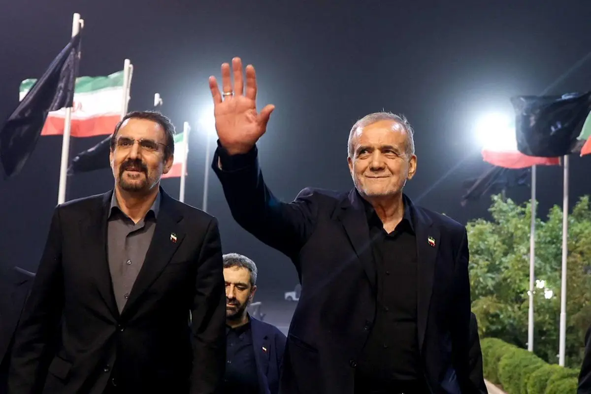 گلایه پزشکیان از فضاسازیها درباره سفر به جمهوری آذربایجان
