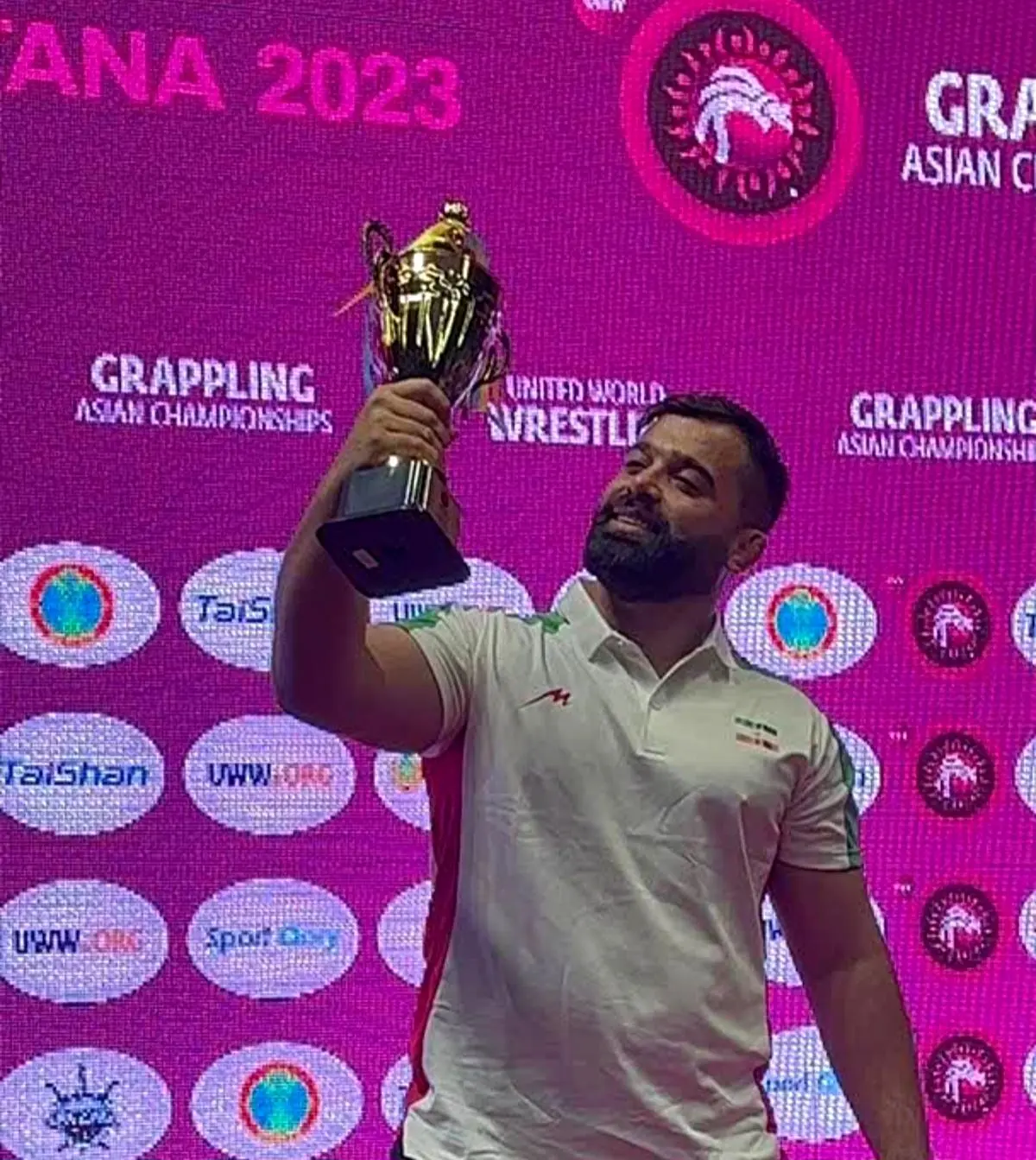 مدیران سوادکوه شمالی هیچ توجهی به قهرمانان ورزشی ندارند