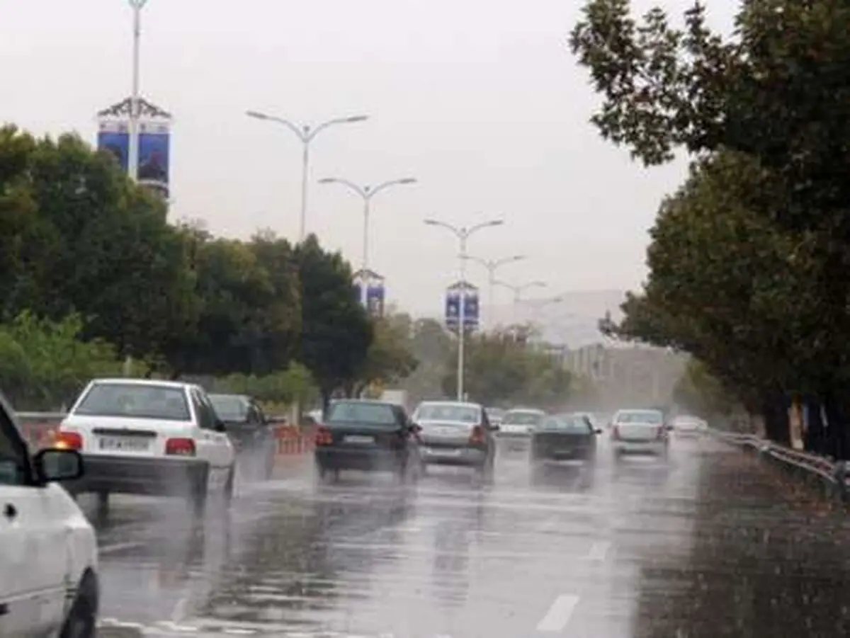 جاده‌های استان کرمانشاه لغزنده است/ رانندگان با احتیاط تردد کنند