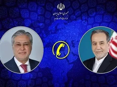 وزیر الخارجیة الباکستاني يبحث مع عراقجي العلاقات الثنائیة و التطورات الدولیة