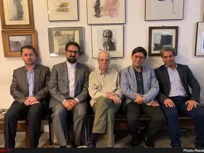 دیدار معاون هنری با منوچهر معتبر و ابراهیم حقیقی