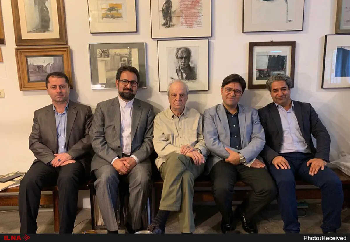 دیدار معاون هنری با منوچهر معتبر و ابراهیم حقیقی