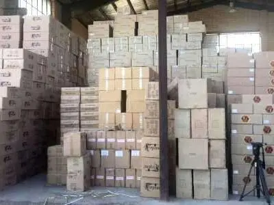 کشف انبار احتکار ارزاق عمومی ۴۰ میلیاردی در بندرانزلی