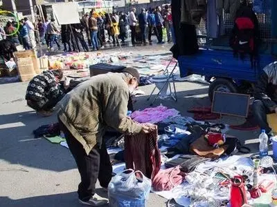 دومین جلسه ی ساماندهی دستفروشان آبادان تشکیل شد
