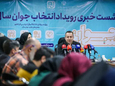 کسانی که خواهان ادامه جنگ هستند، برنامه خود را برای اداره کشور ارائه کنند
