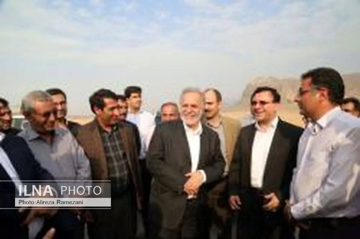 ر اه اندازی جاده نی ریز- خرامه در آذر ماه امسال 