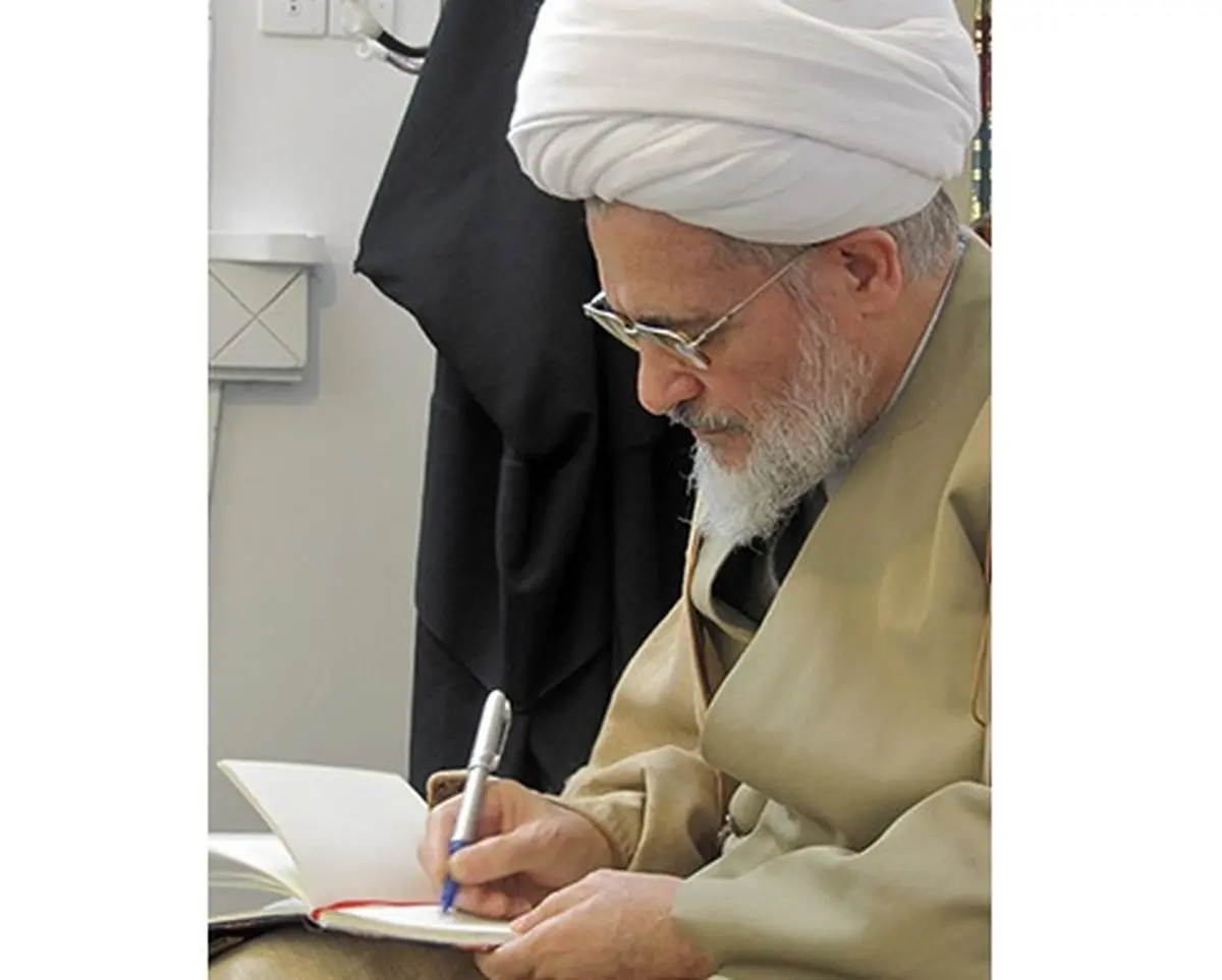 تسلیت آیتالله بیات زنجانی به رئیس دولت اصلاحات