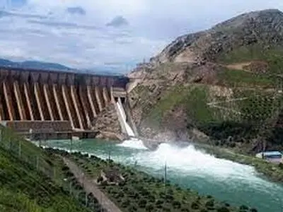 ذخیره آب سد سفیدرود در شروع آبگذاری 702 میلیون متر مکعب است