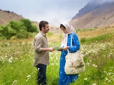 «ملاقات خصوصی» کلید خورد / اولین تصویر از پری‌ناز ایزدیار و هوتن شکیبا در فیلم