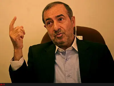 روایت الویری از دلیل آیت‌الله هاشمی برای پیام تسلیت ندادن در پی مرگ "فیدل کاسترو"