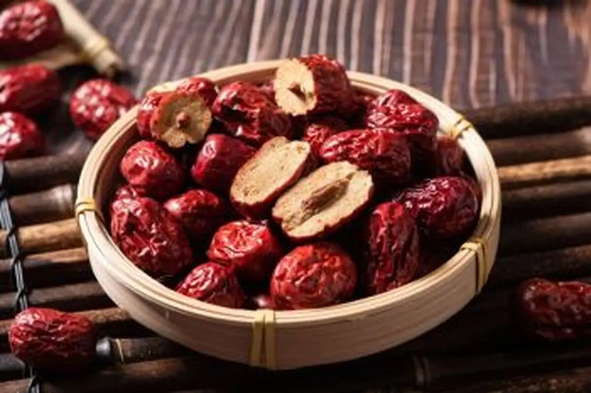 عناب فشار خون را بالا می برد یا پایین؟