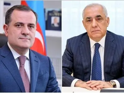 ورود نخست‌وزیر و وزیر خارجه آذربایجان به تهران