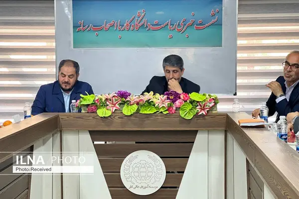 تربیت نیروی کار ماهر در اولویت‌های دانشگاه کار قزوین قرار دارد