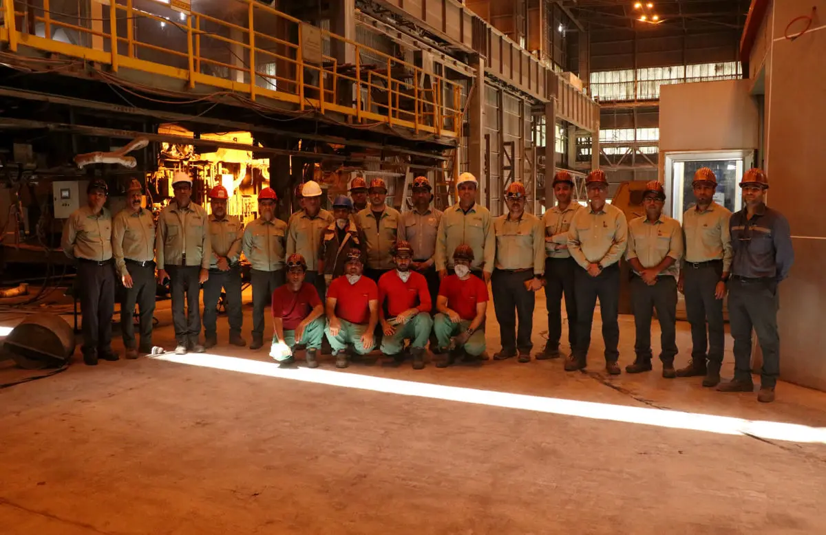 چراغ تولید را با همدلی روشن نگاه می‌داریم