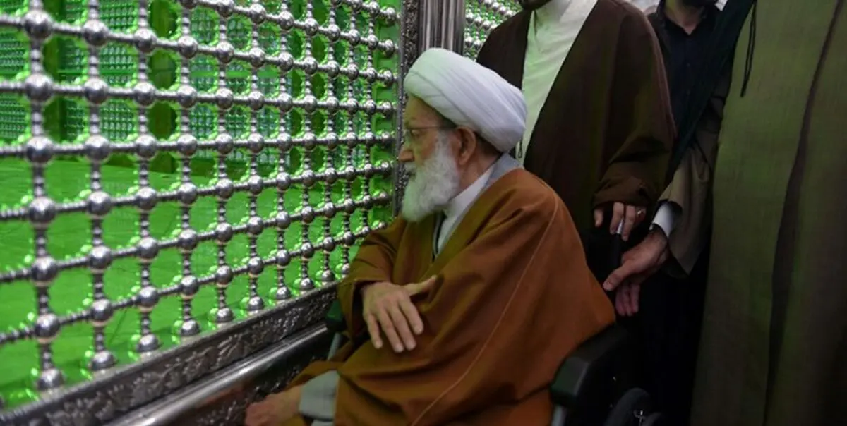 حضور شیخ عیسی قاسم رهبر شیعیان بحرین در حرم مطهر امام خمینی(س) 