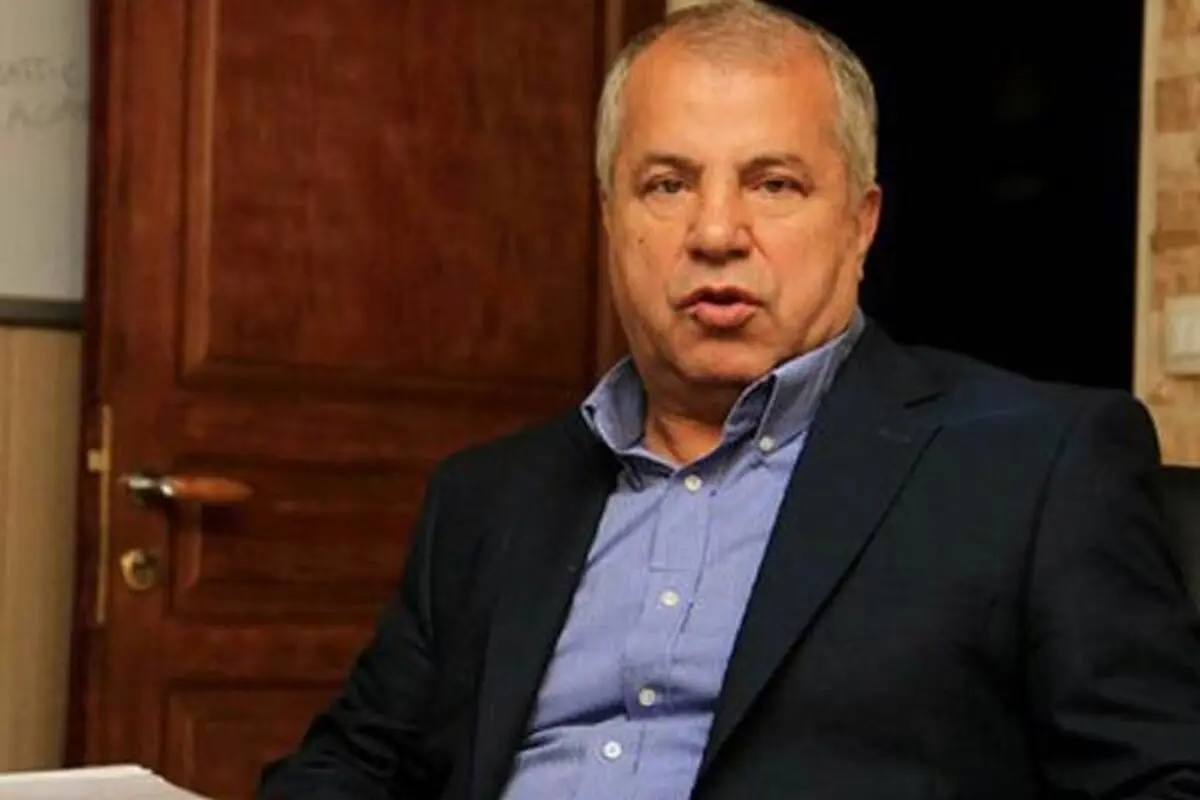 علی‌ پروین راهی بیمارستان شد