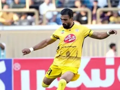 آژیر: فجر سپاسی در خلق موقعیت بهتر از مس بود