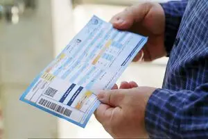 درنبود برق قبض ها گرانتر شدند/ اداره برق پاسخگو نیست
