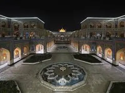 صحن حضرت فاطمه (س) در نجف، یادگار سردار سلیمانی +فیلم