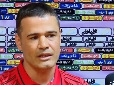 سیدعباسی: تراکتور را به دردسر انداختیم!