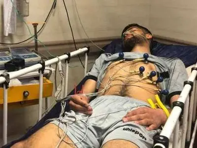 شوک عصبی، دروازه‌بان پرسپولیس را به بیمارستان فرستاد