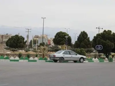 شهرداری و کمیسیون نامگذاری از تغییر نام «میدان کتاب» دامغان صرف نظر کنند / مظلومیت «کتاب» را مضاعف نکنید
