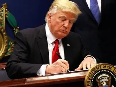 تصمیم ترامپ قرارداد بوئینگ با ایران را به مخاطره می‌اندازد