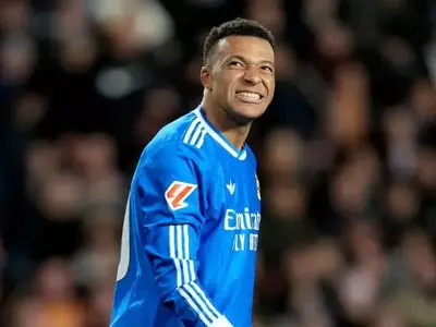 پیام قاطع امباپه به شایعه‌سازان؛ هیچ مشکلی ندارم!