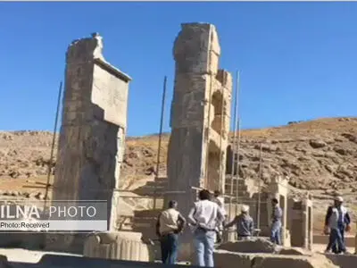 آزادی کاخ شورا و تچر از زندان آهنین/ ایتالیایی‌ها هزینه‌ها را پرداخت کردند/ مرمتگران به دنبال درمانی برای گلسنگ‌های تخت جمشید هستند