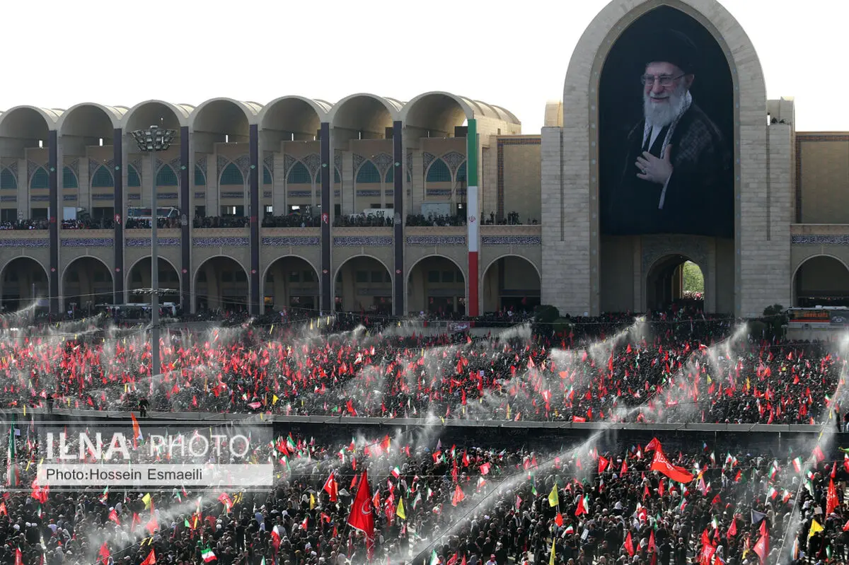 ثبت ۳۳۵۰ مراجعه دارویی در مراسم وداع با رهبر شهید