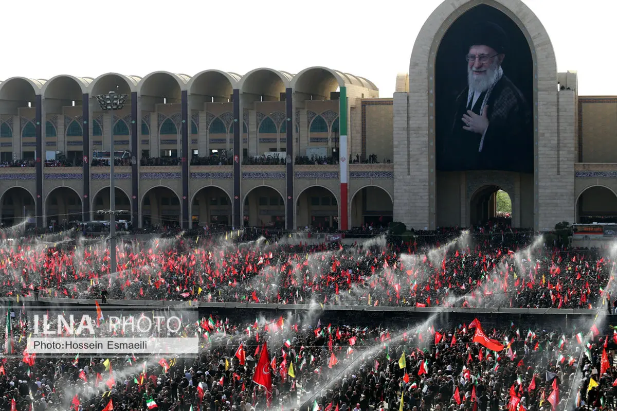 ثبت ۳۳۵۰ مراجعه دارویی در مراسم وداع با رهبر شهید