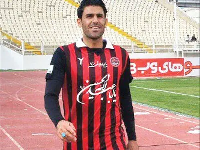 حسین بادامکی سرپرست هیات فوتبال مشهد شد