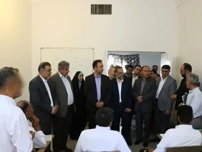 بازدید معاون وزیر و رئیس سازمان نهضت سوادآموزی آموزش پرورش کشور از ندامتگاه مرکزی کرج