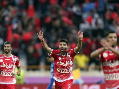واکنش جنجالی مهدی طارمی به پوکر پرسپولیس (عکس)