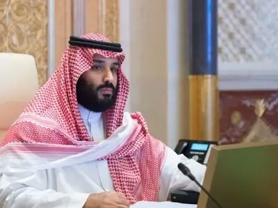 “جون أفریک”: لهذه الأسباب أضعفت أزمة کورونا محمد بن سلمان 