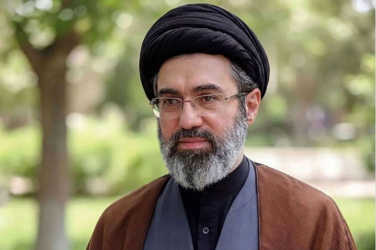 قائد الثورة الإسلامیة: وحدة المسلمين في مواجهة الكفر العالمي هي استراتيجية قرآنية