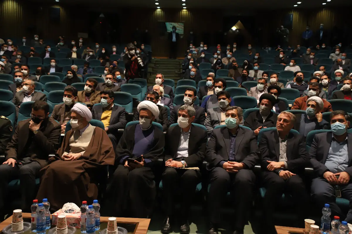 آئین تکریم و معارفه مدیر کل جدید فرهنگ و ارشاد فارس برگزار شد