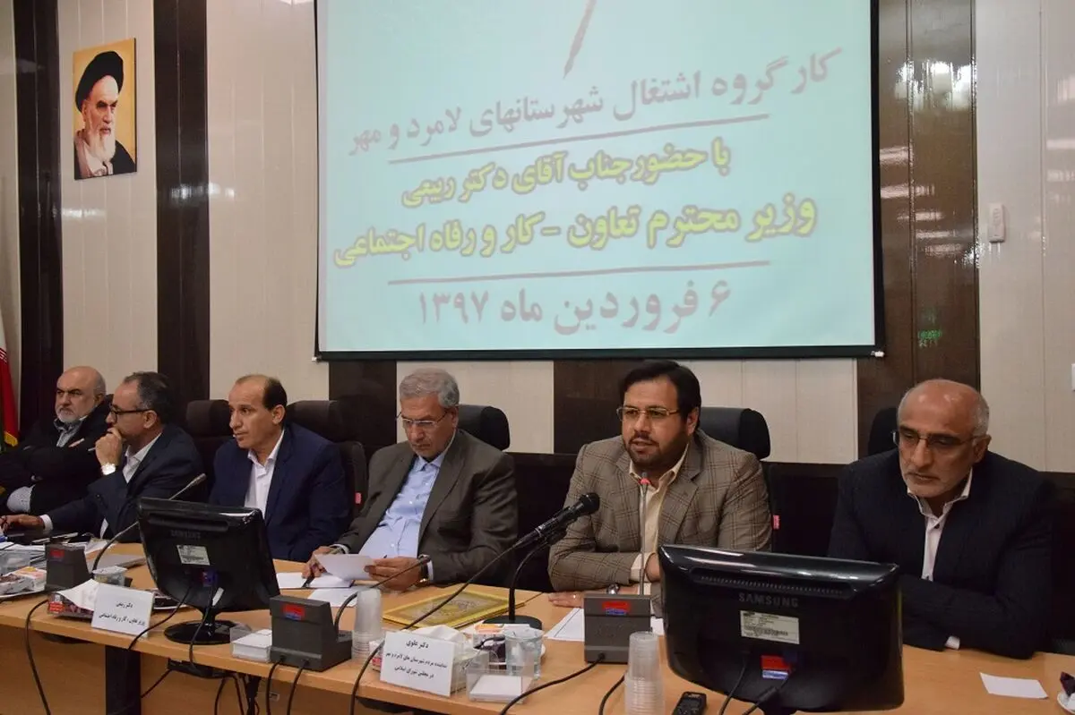 هنوز روند جذب نیرو مورد تایید ما نیست/ کمیته اشتغال بر جذب نیروهای بومی نظارت کند