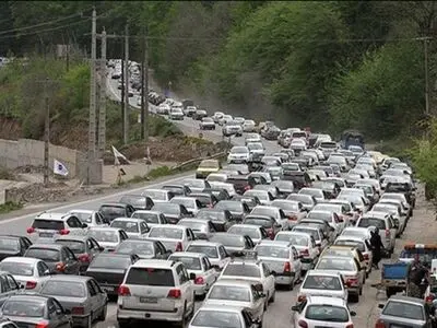 ترافیک در خروجی محور رشت - امام زاده هاشم فوق سنگین است