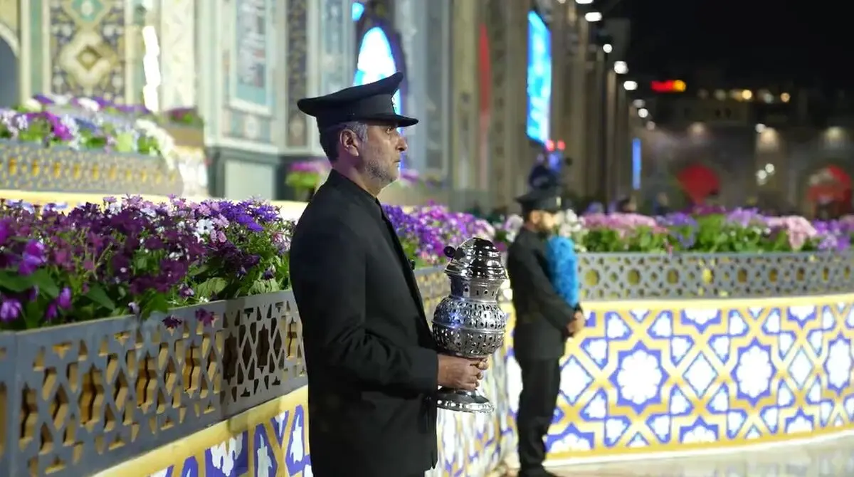 مراسم لیالی قدر؛ شب نوزدهم ماه مبارک رمضان در حرم مطهر رضوی + فیلم