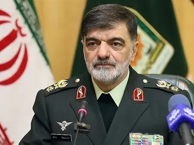  پلیس از حق و حقوق اتباع خارجی غیرمجاز دفاع می کند