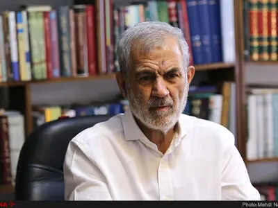 هیچ اصولگرایی با گفت‌وگو مخالف نیست/ در شرایطی که دشمن  دنبال براندازی است، باید انسجام خود را حفظ کنیم
