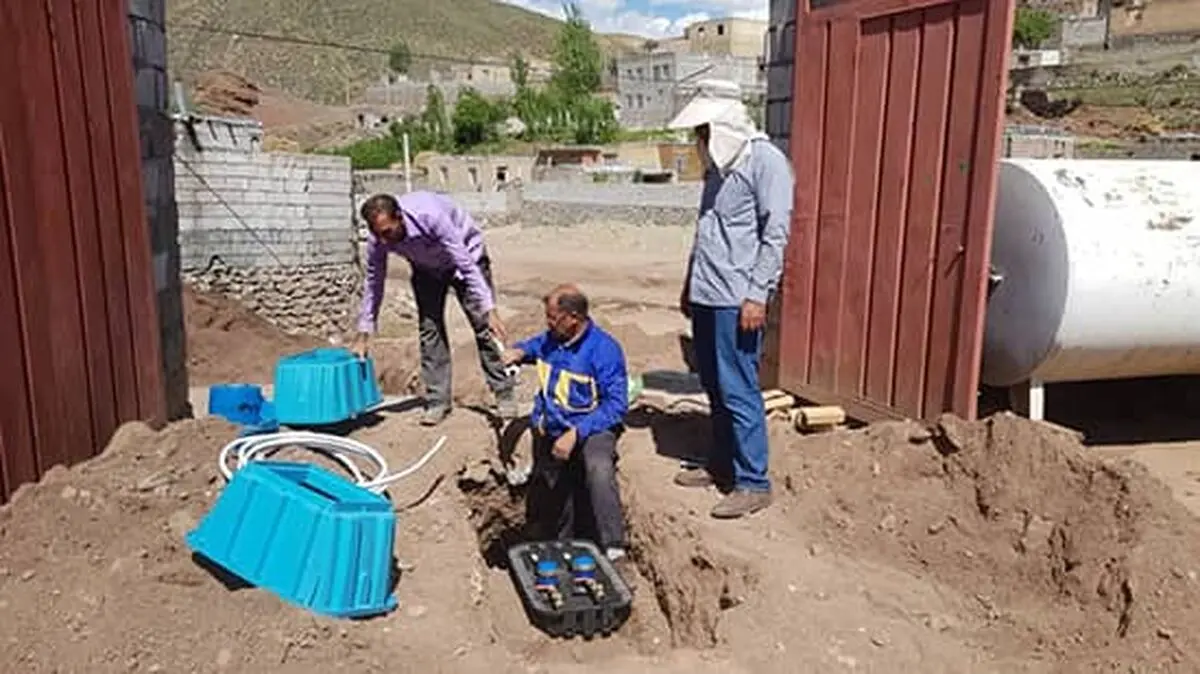 استاندارد سازی ۲۶۰ فقره انشعابات آب روستای رازی شهرستان خوی