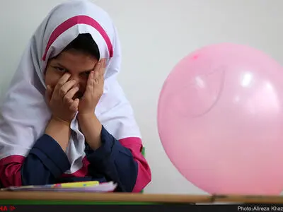 دشواری آموزش به اتیسمی‌ها در شرایط کرونا/ چگونگی تدریس به دانش‌آموزان کم توان ذهنی