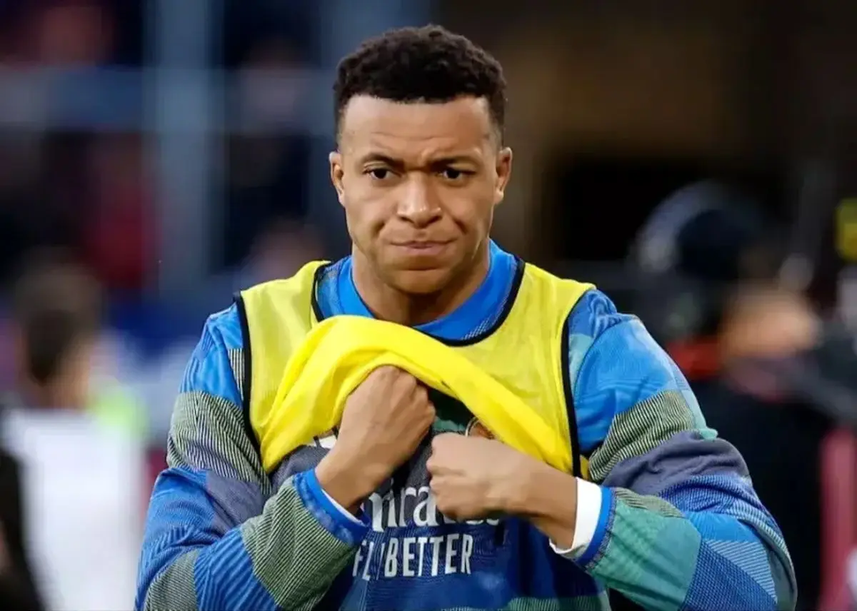 معمای بازی کردن یا نکردن فوق‌ستاره برای فرانسه