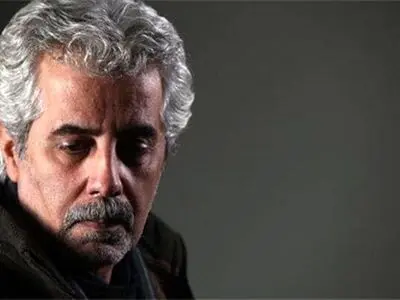 احمدرضا درویش جوایزش را به سحر امامی تقدیم کرد