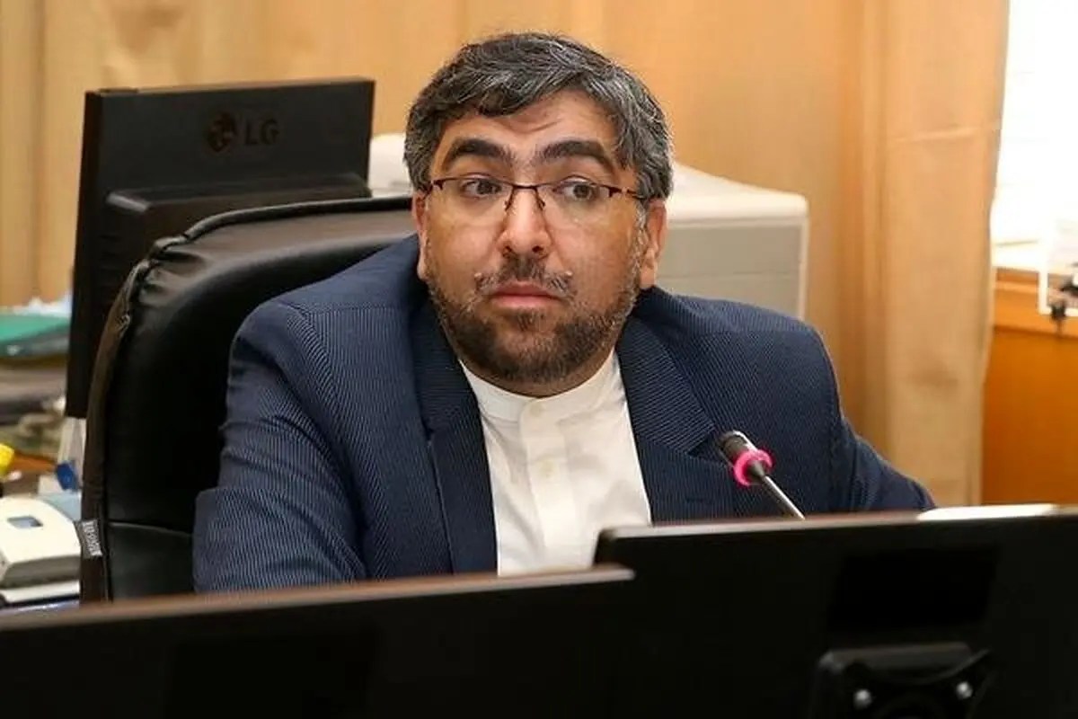 برخی در داخل به گونه‌ای از مذاکره حرف می‌زنند گویی در فرودگاه بغداد اتفاقی نیفتاد
