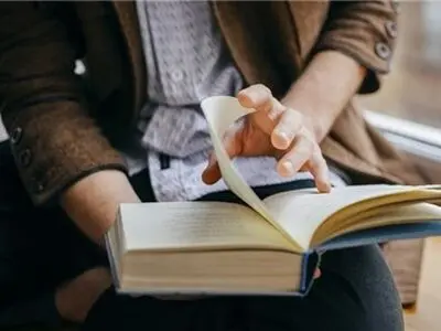 گرافیک پنهان چیست/ترویج کتاب‌خوانی با فیزیک کتاب ممکن است